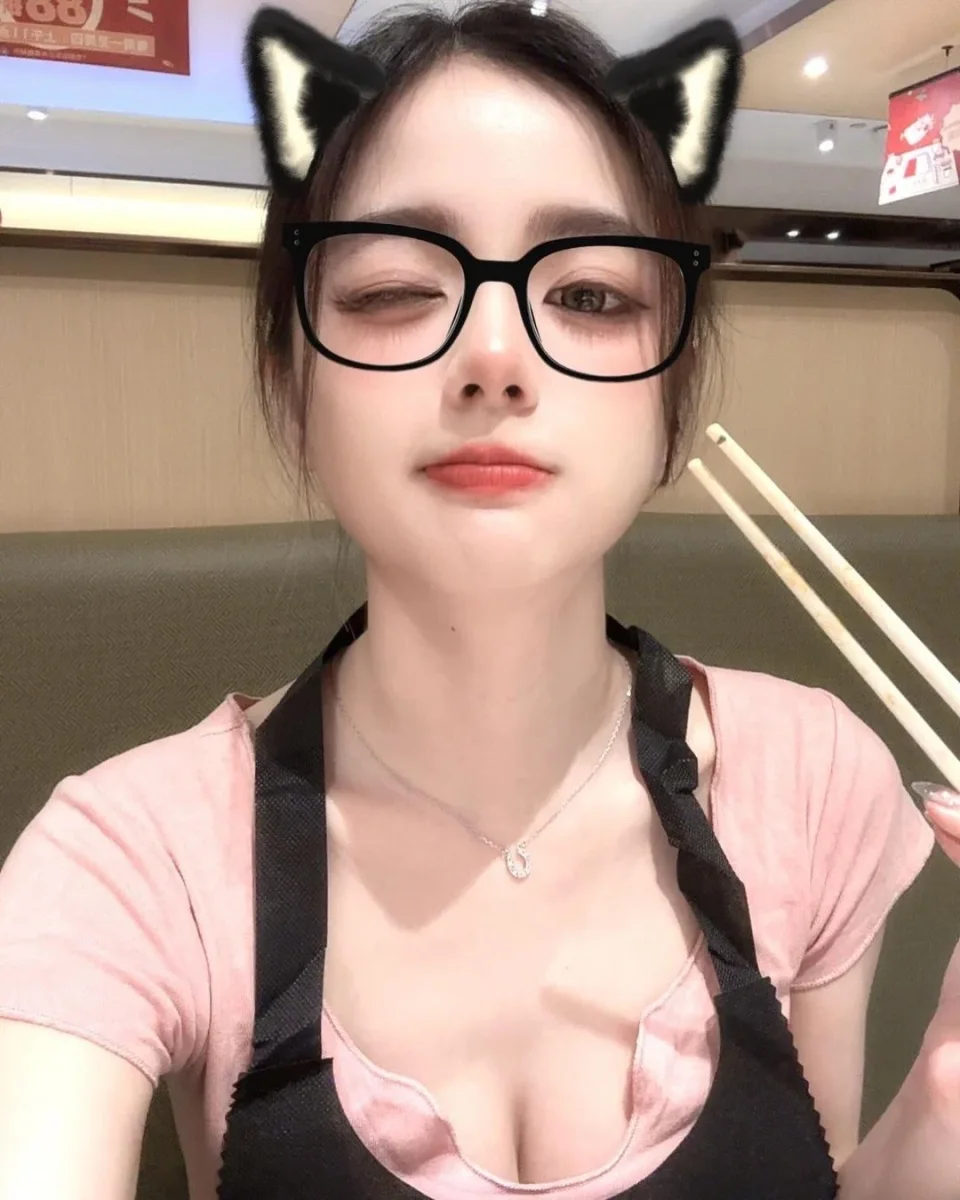 Lai Suet, photo 3