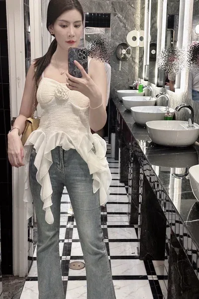 Mei Ki, photo 1
