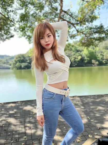 Wai Wan, escort in Hong Kong, photo 1