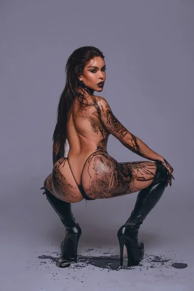 Sum Mei, photo 1