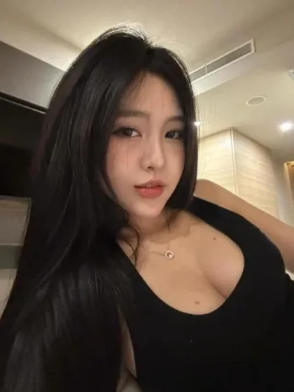 Eleni, escort in Hong Kong, photo 1