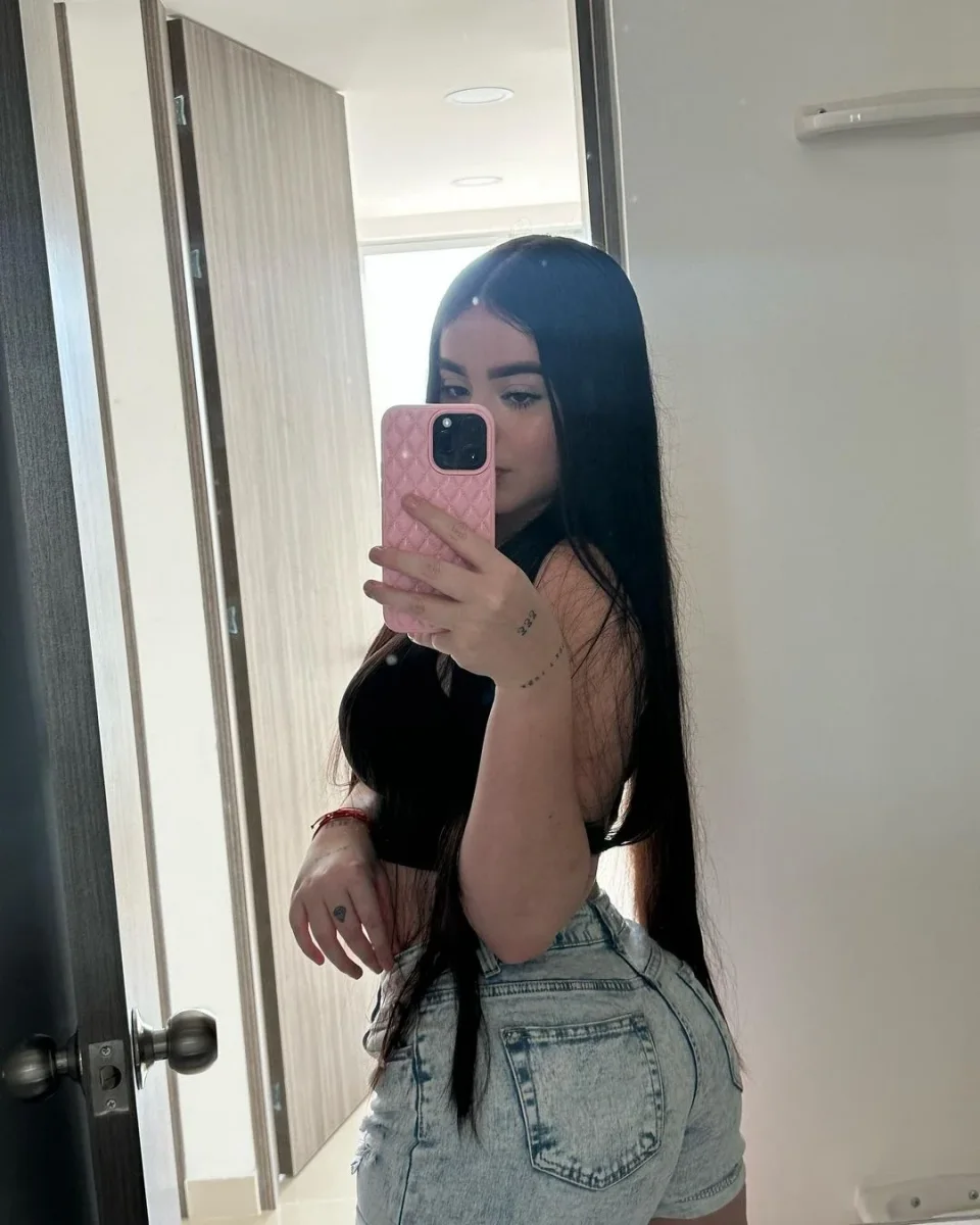 Allie, photo 8