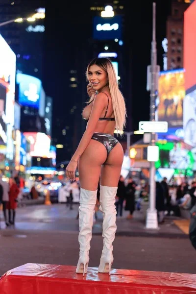 Allisonhot, photo 5