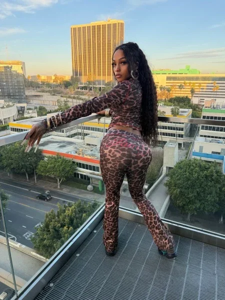 KierraKa, photo 10