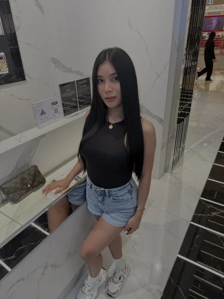 Meganbombshell, photo 5