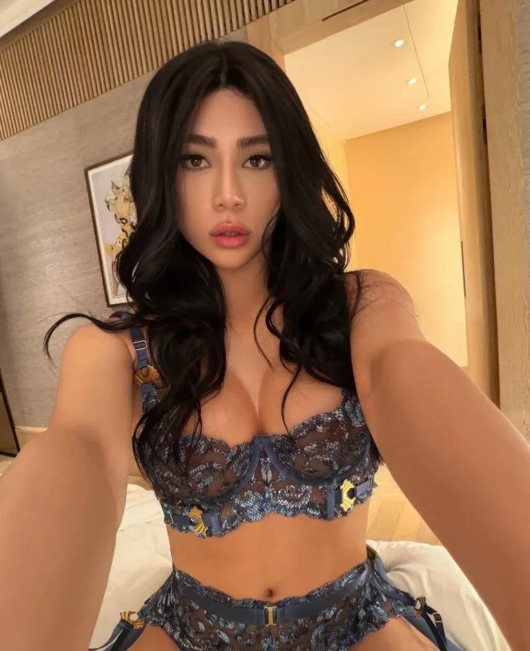 Karina, photo 28