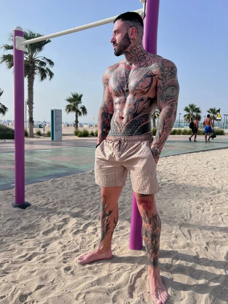 Adam Prime, photo 1