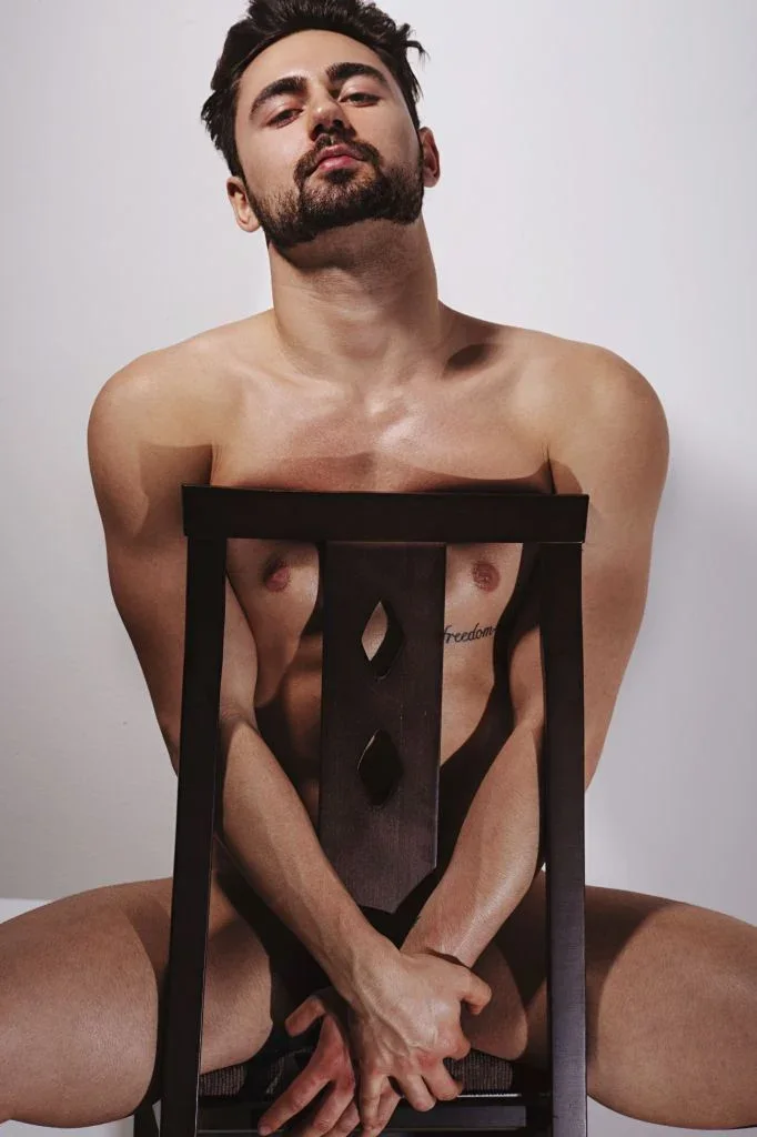 AlexKnightXL, photo 2