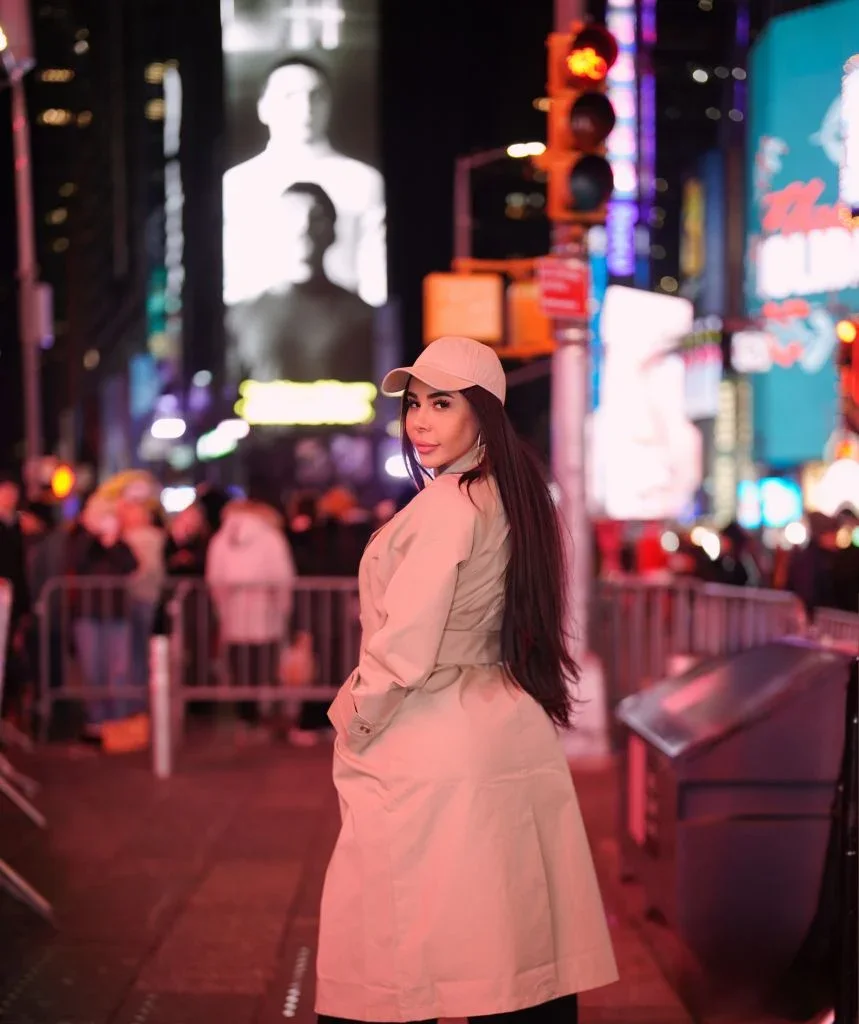 Ariana Xl, photo 2